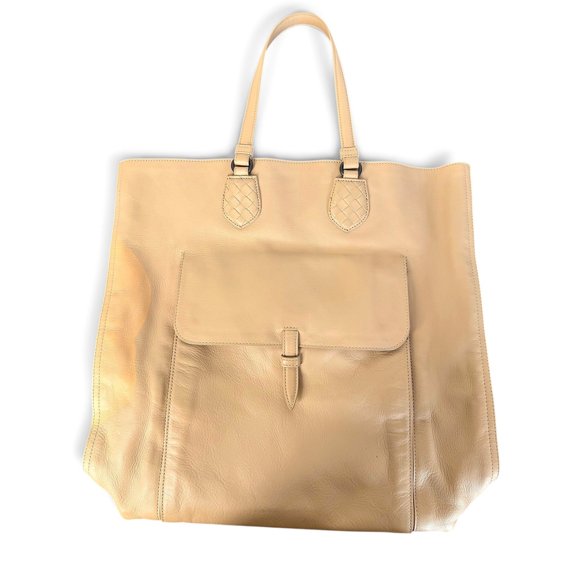 Leather tote