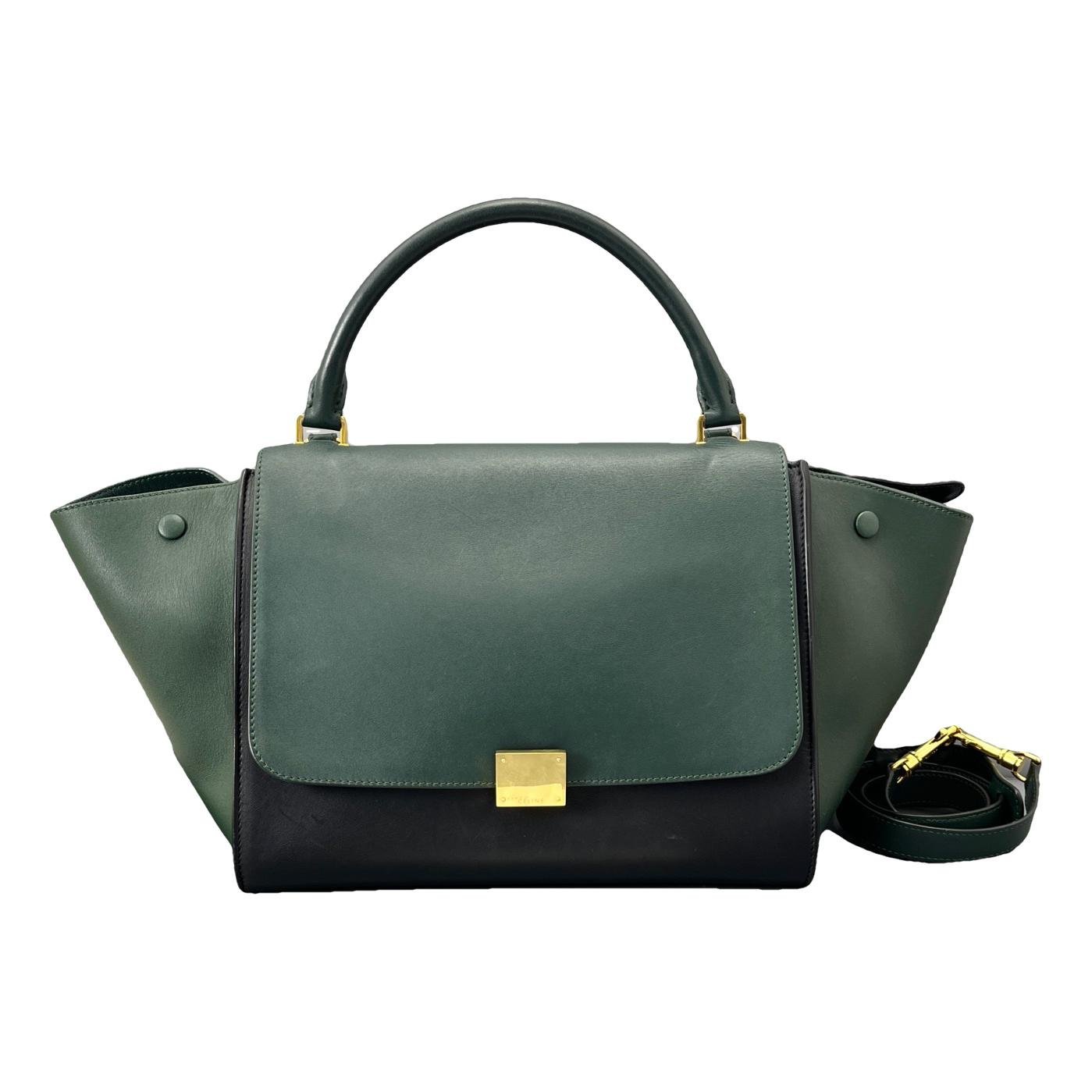 Trapèze leather handbag