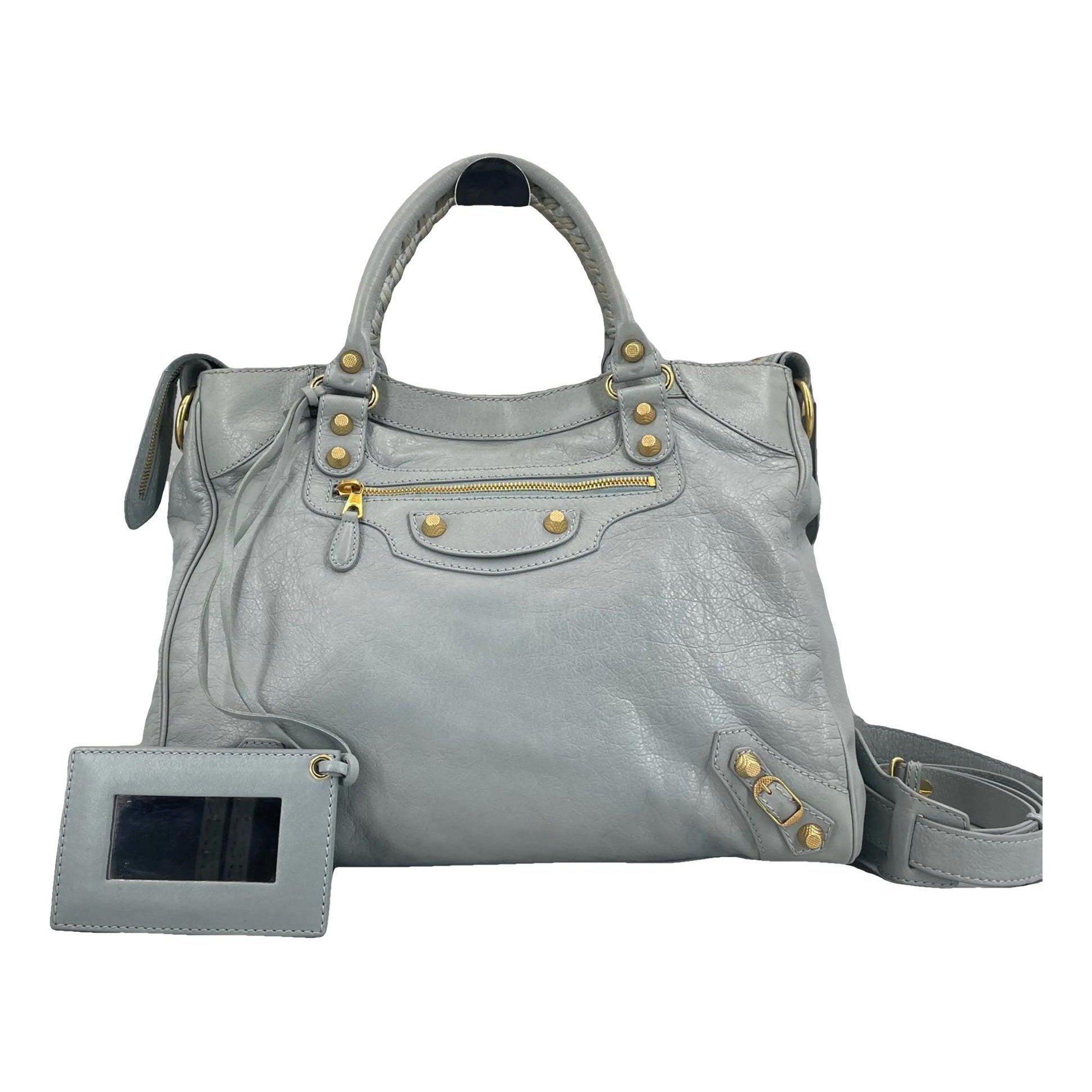 City leather crossbody bag