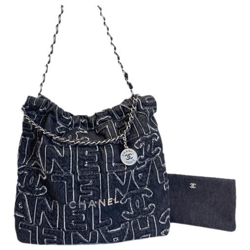 Chanel 22 handbag