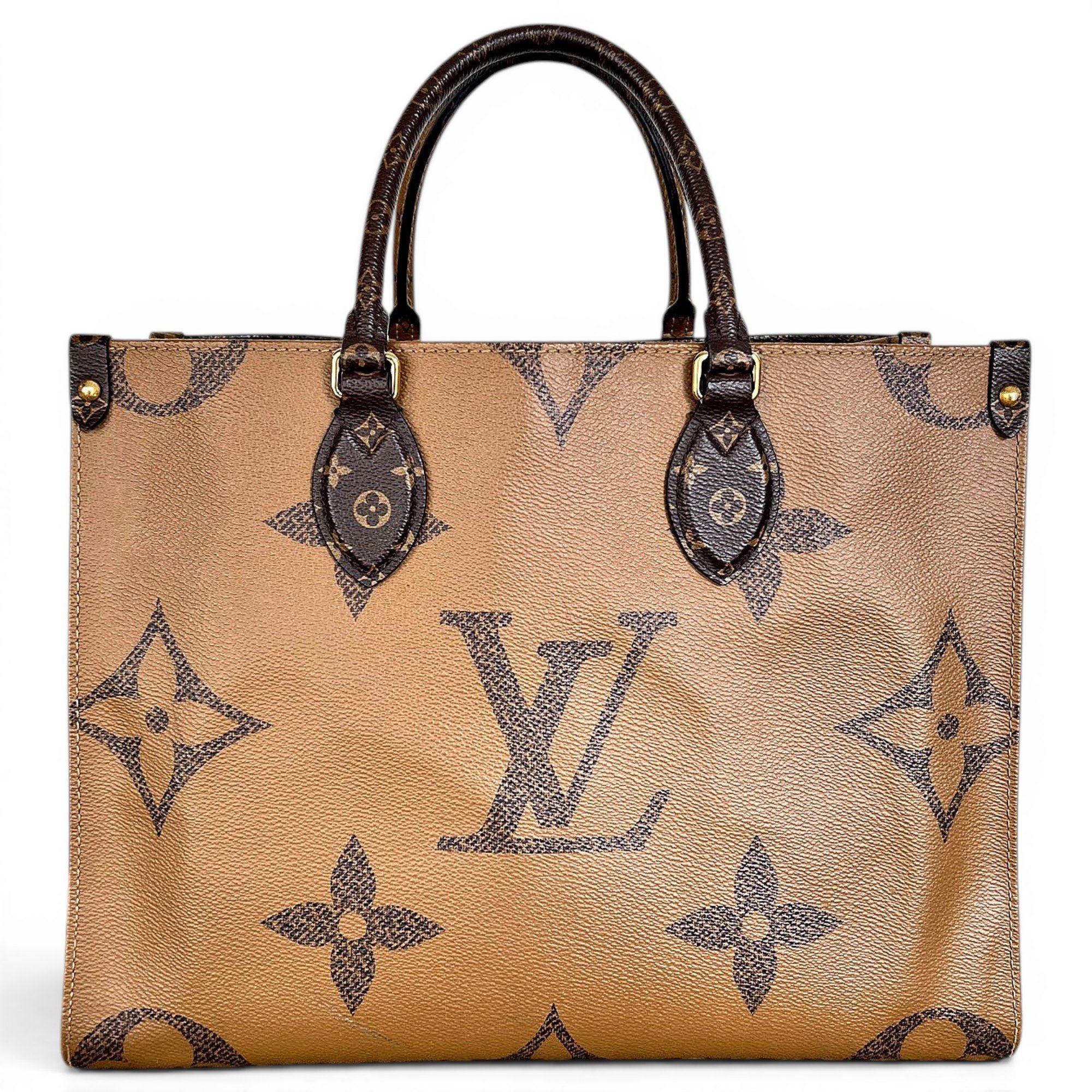 Onthego leather handbag