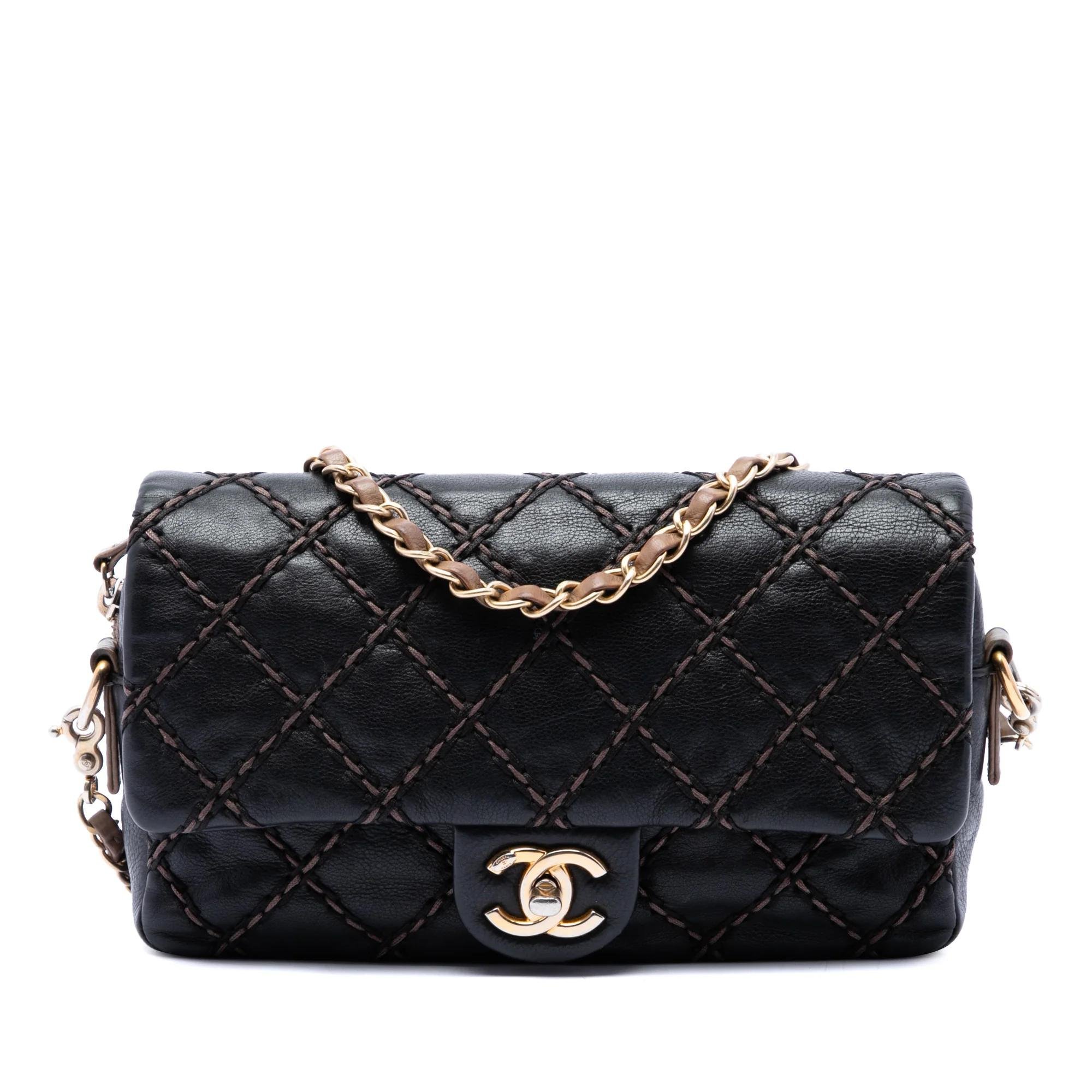 Timeless/Classique leather crossbody bag