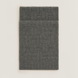 H en Ligne scarf