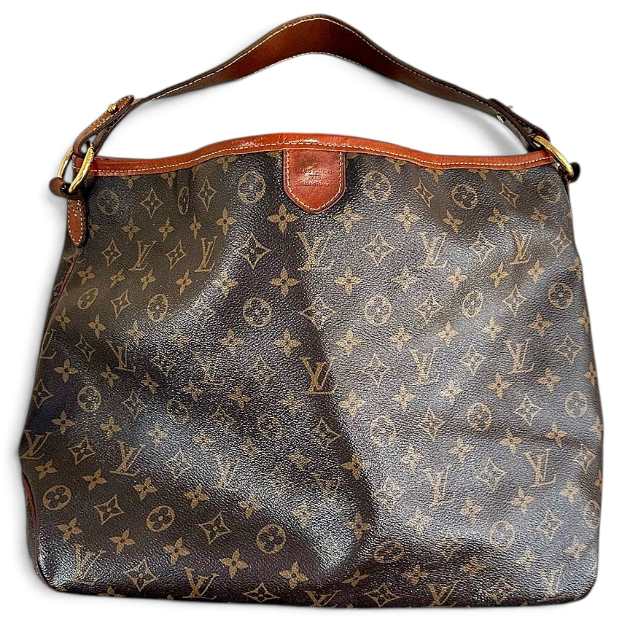 Delightful leather handbag