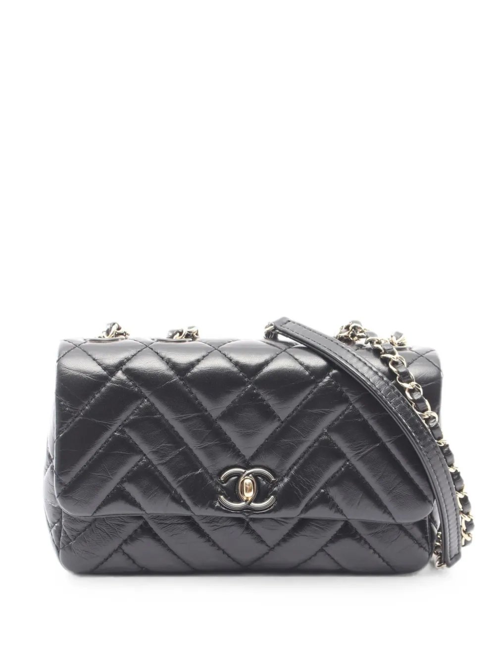 2019 Matelassé chain shoulder bag
