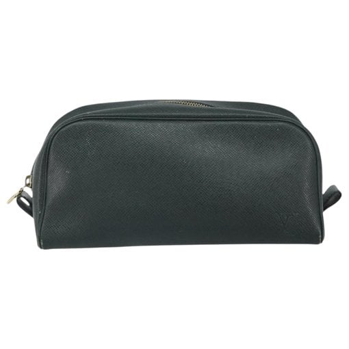 Leather clutch bag