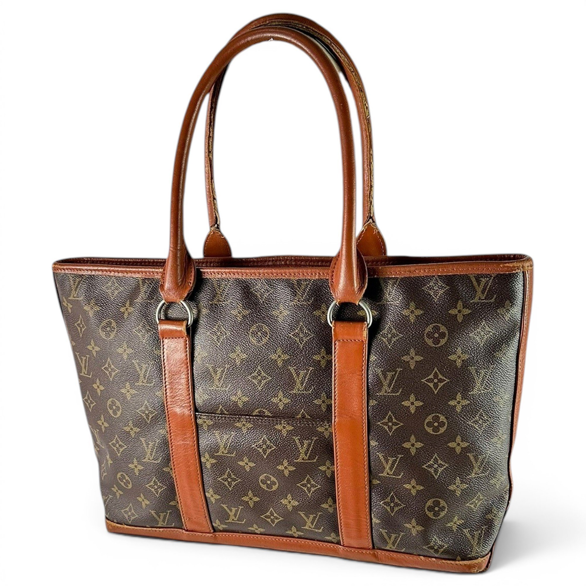 Leather tote