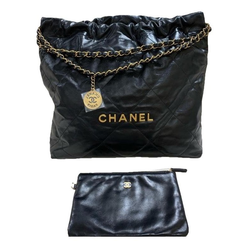 Chanel 22 leather handbag
