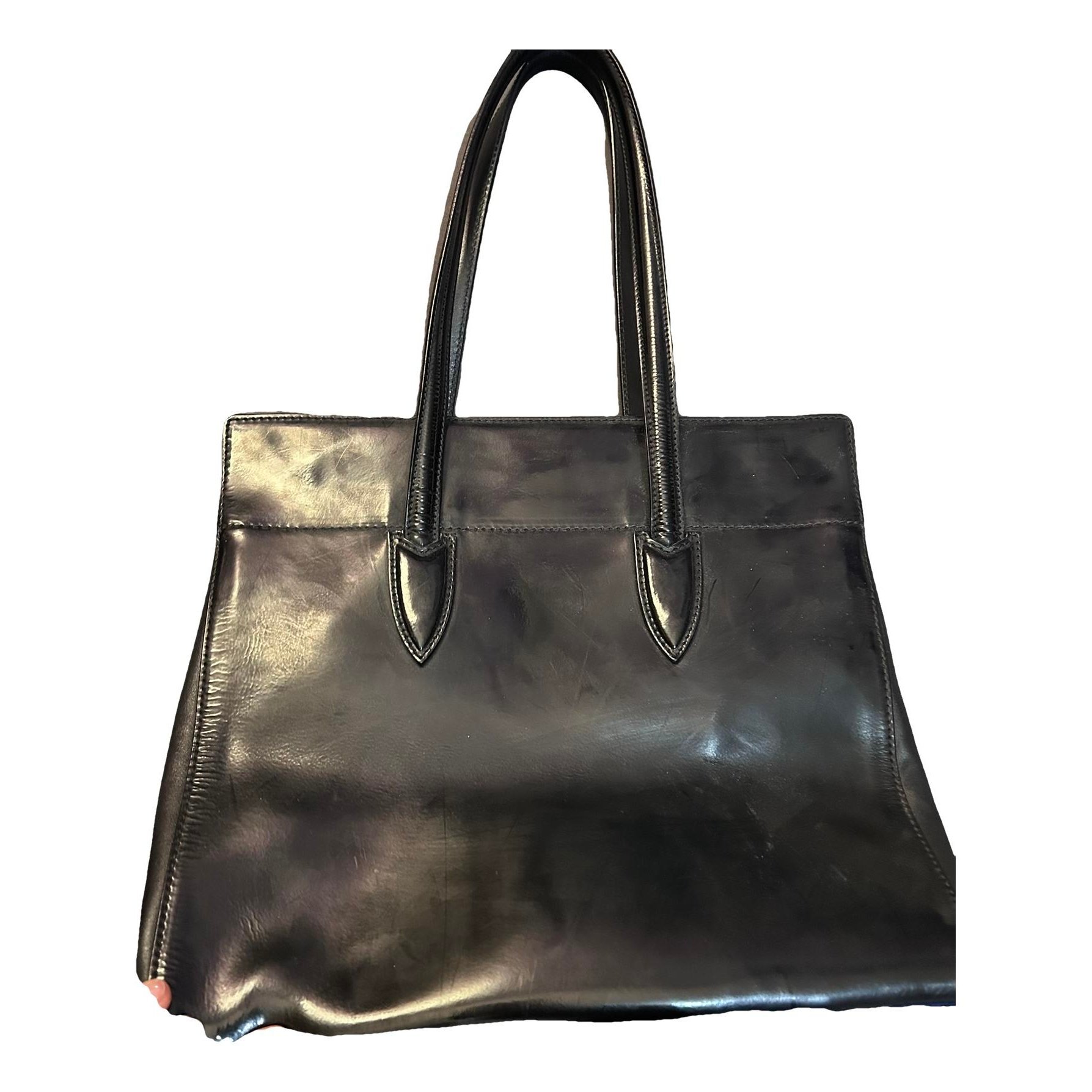 Patent leather handbag