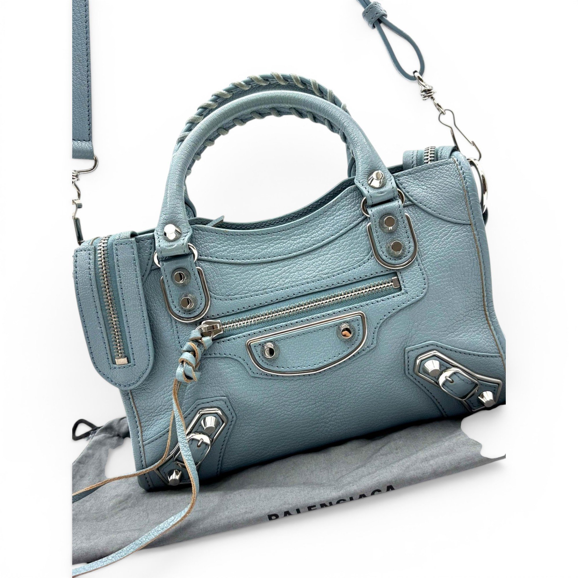 City leather handbag