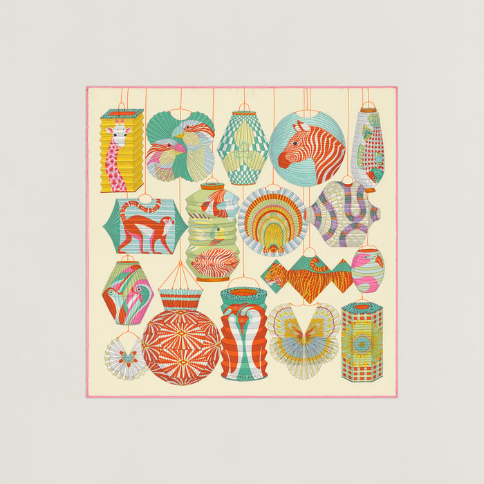 Lanternes, Ballons Et Cocardes Scarf 45