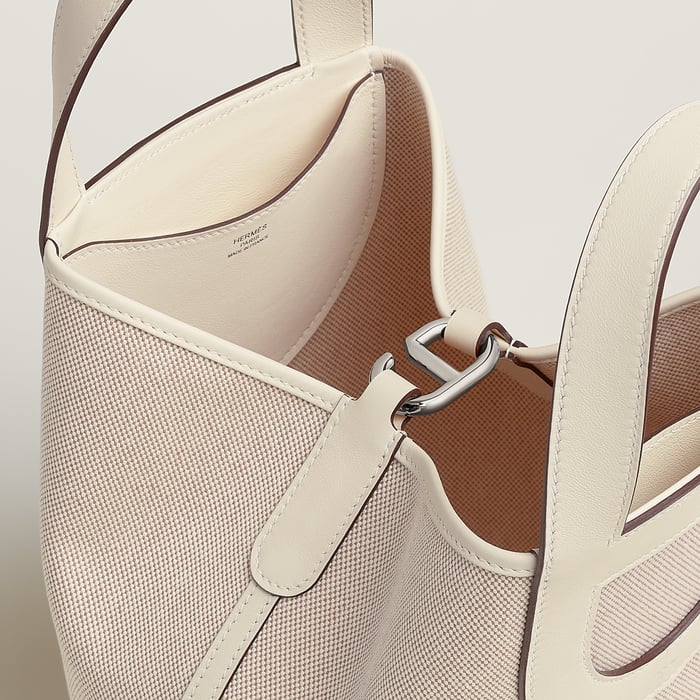 Hermès In-the-loop 23 Bag