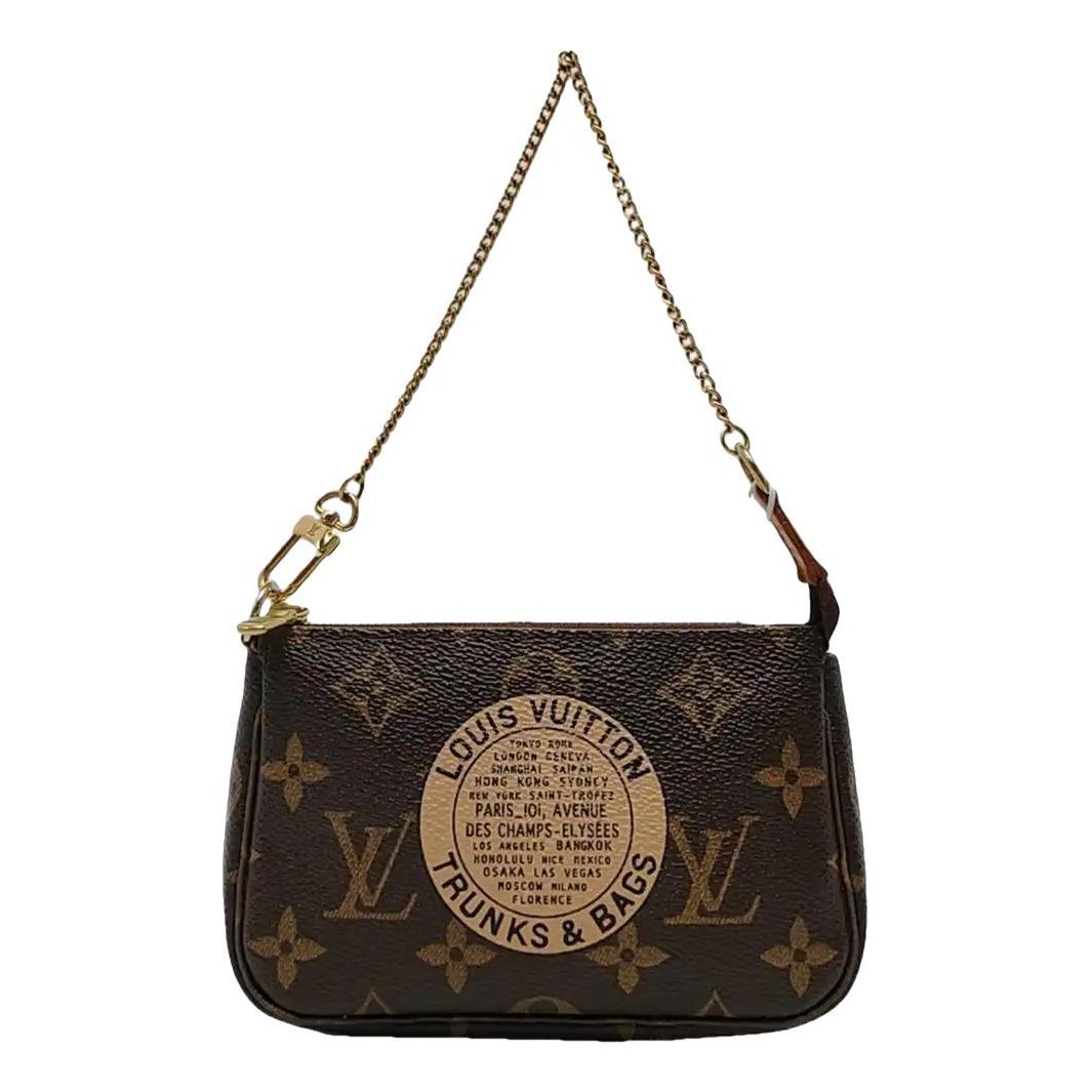 Louis Vuitton Maxi Multi Pochette Accessoires leather handbag