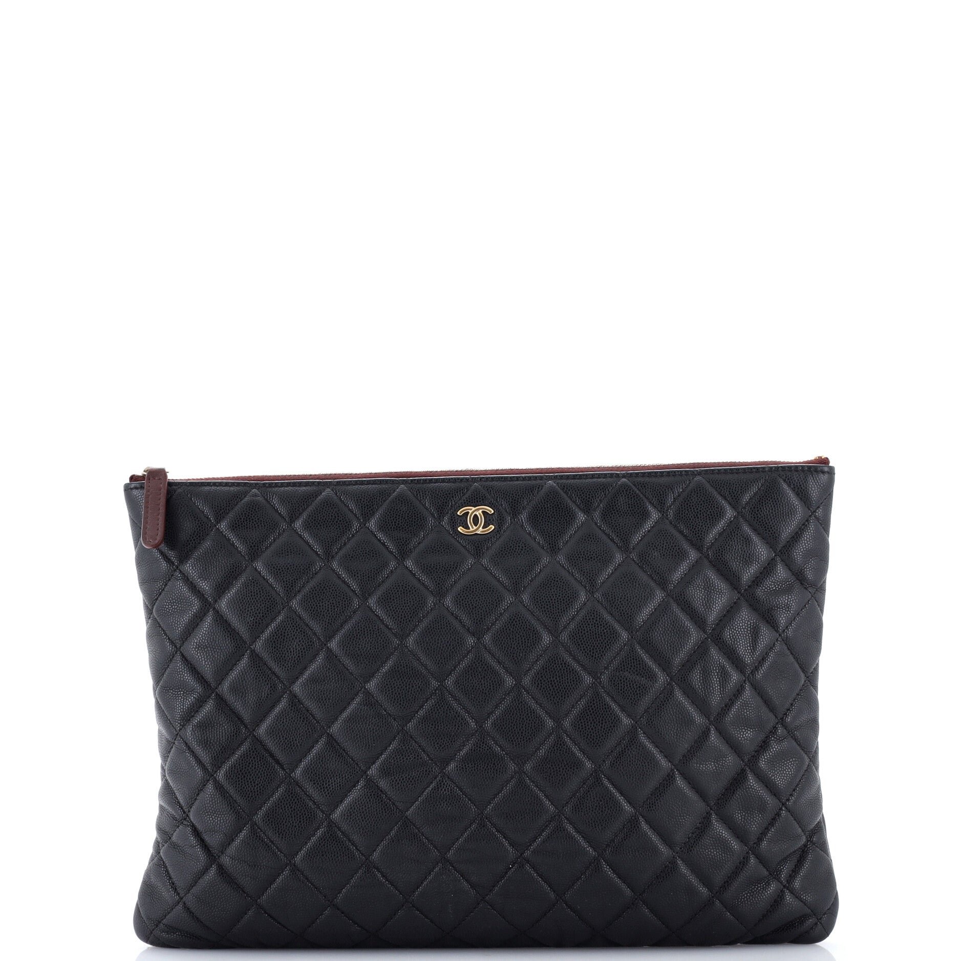 O Case Clutch Quilted Caviar Large