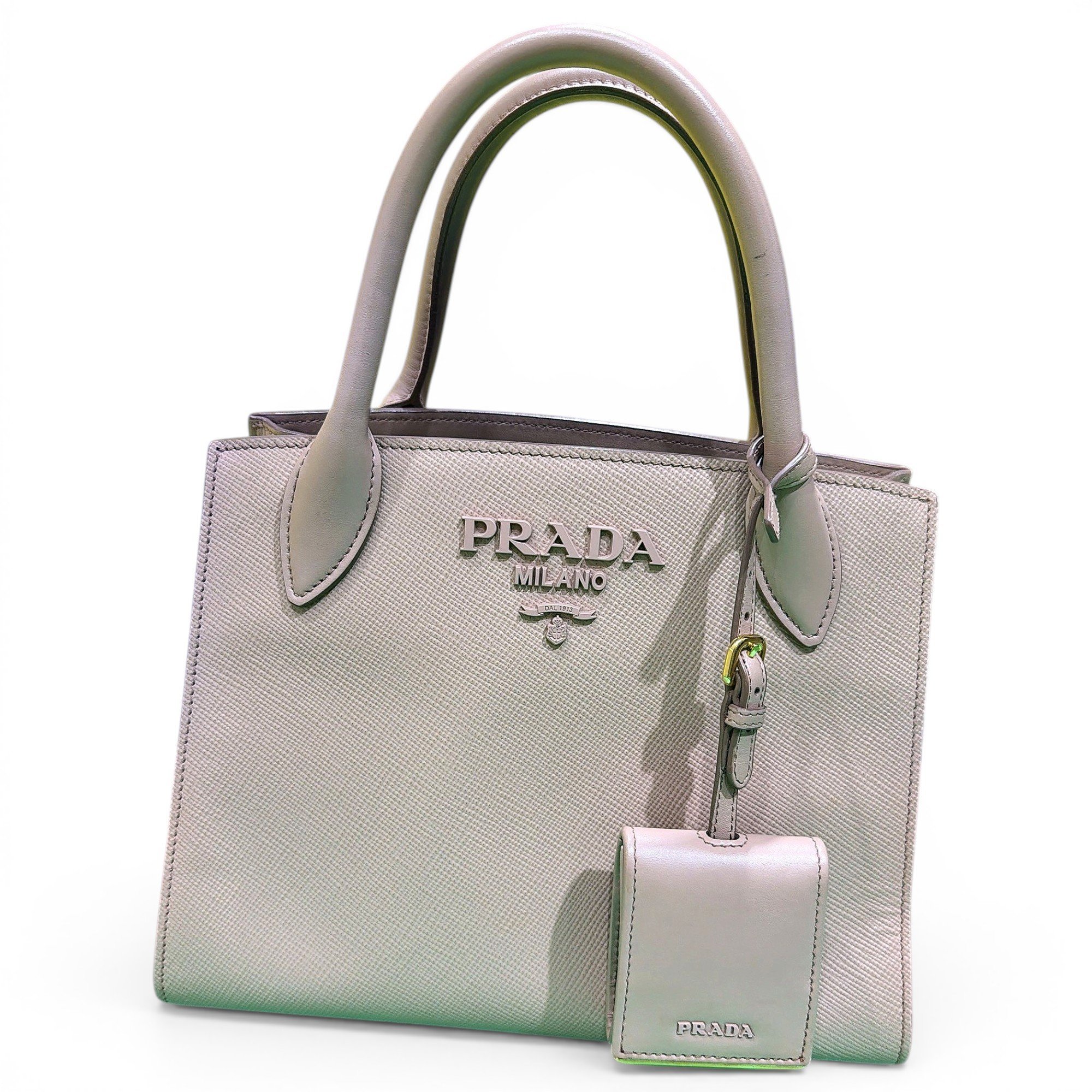 Monochrome leather handbag