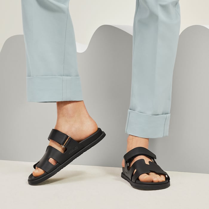 Noir Chypre Sandal