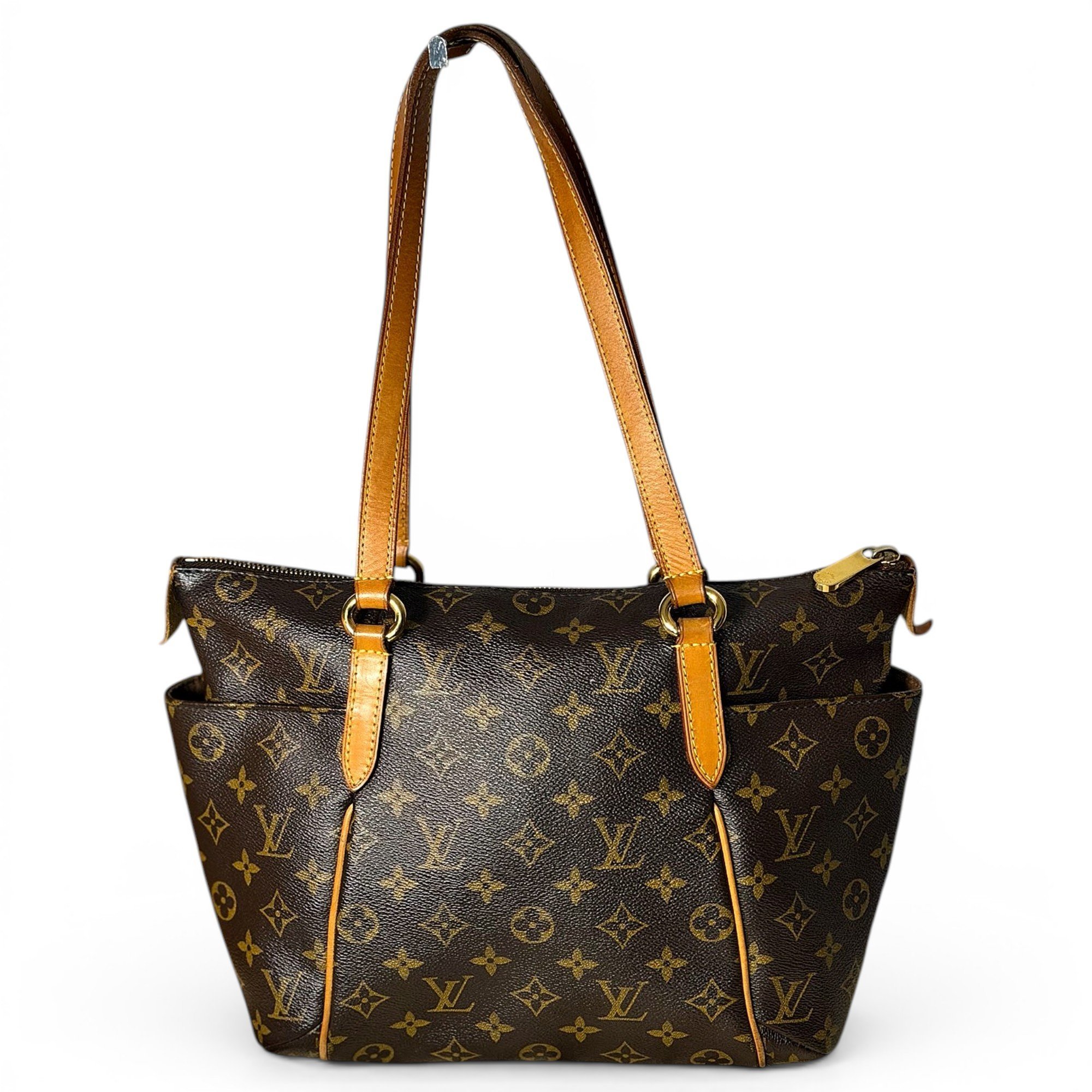 Totally leather tote