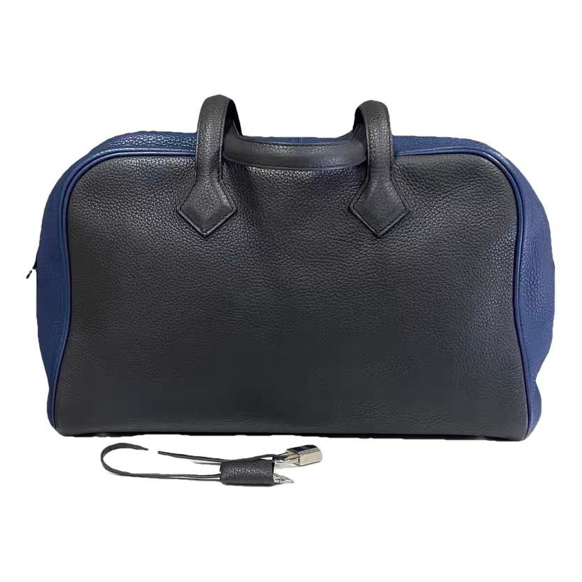 Victoria leather handbag
