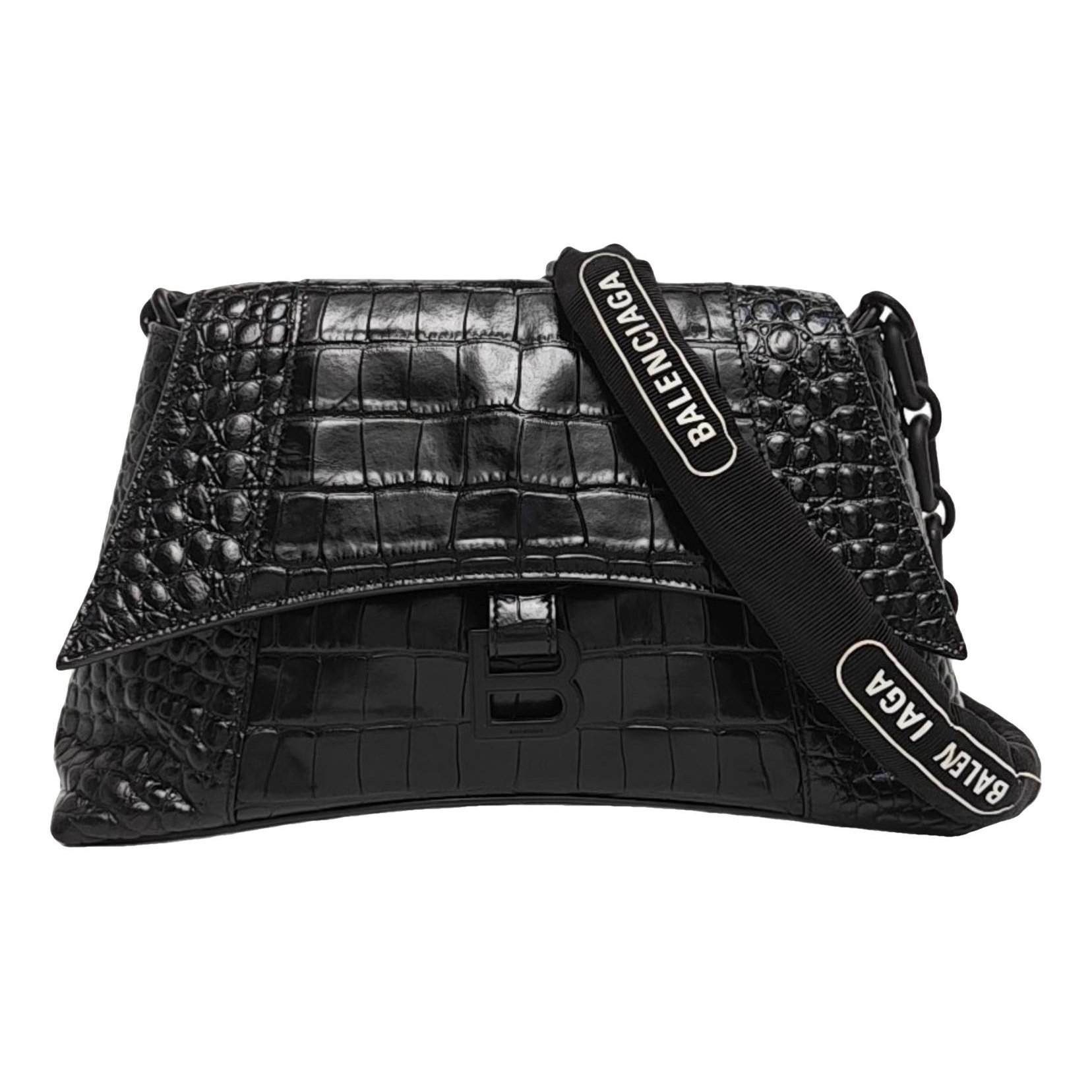 Downtown leather handbag