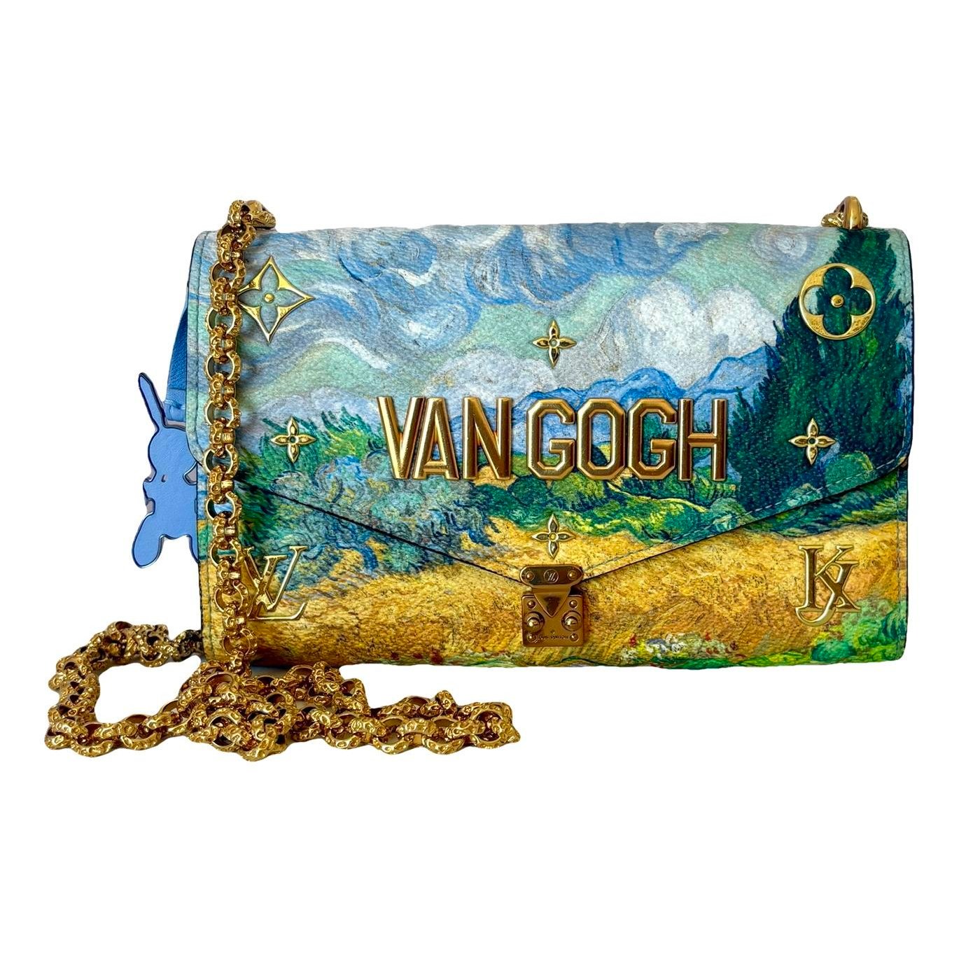Dauphine Chain Wallet leather crossbody bag