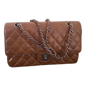 Chanel Timeless/Classique patent leather handbag