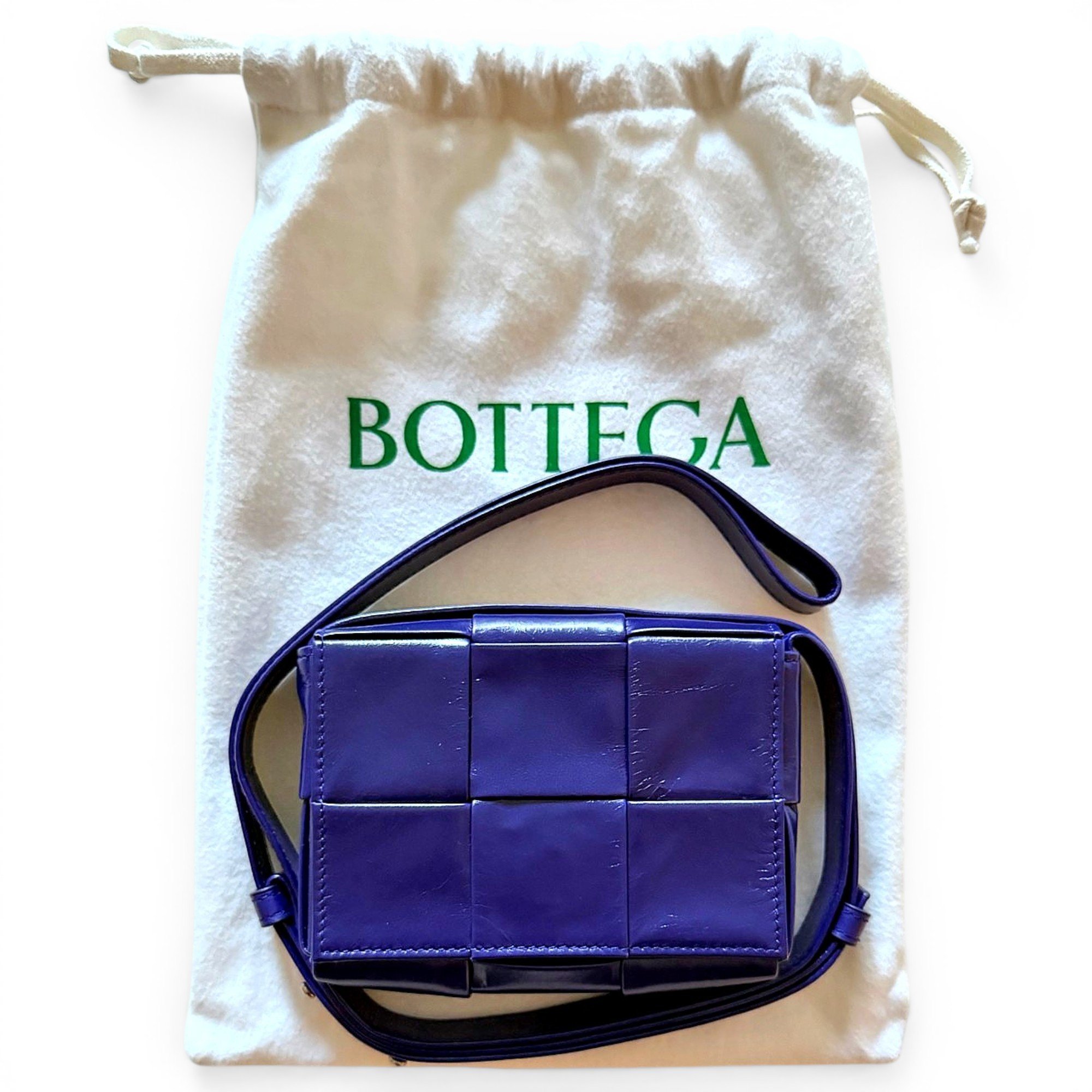 Bottega Veneta Cassette leather handbag