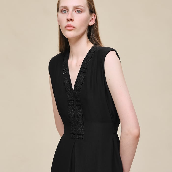 Noir Sleeveless Embroidered Caftan