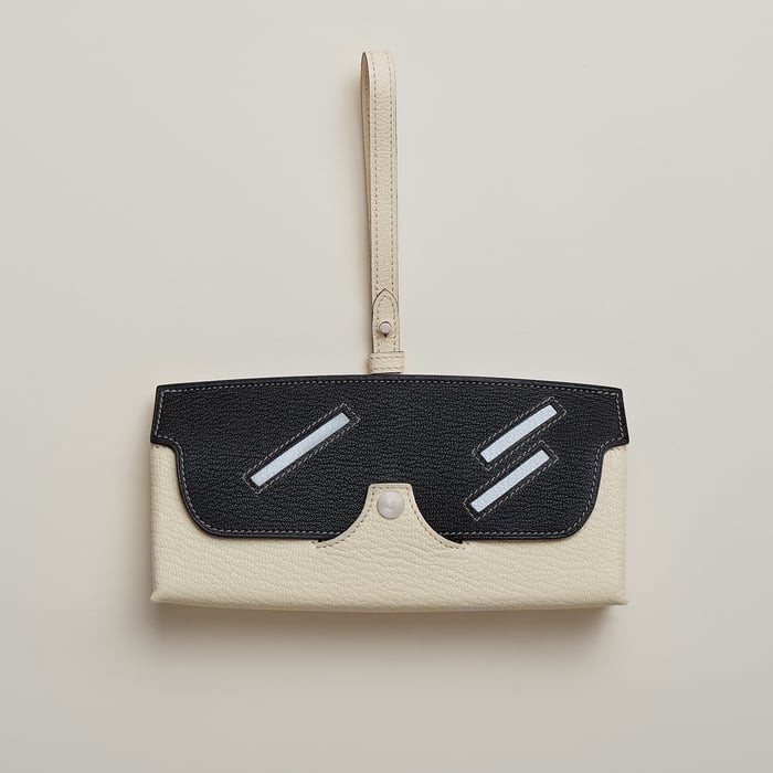 In the Loop Wink Glasses Case