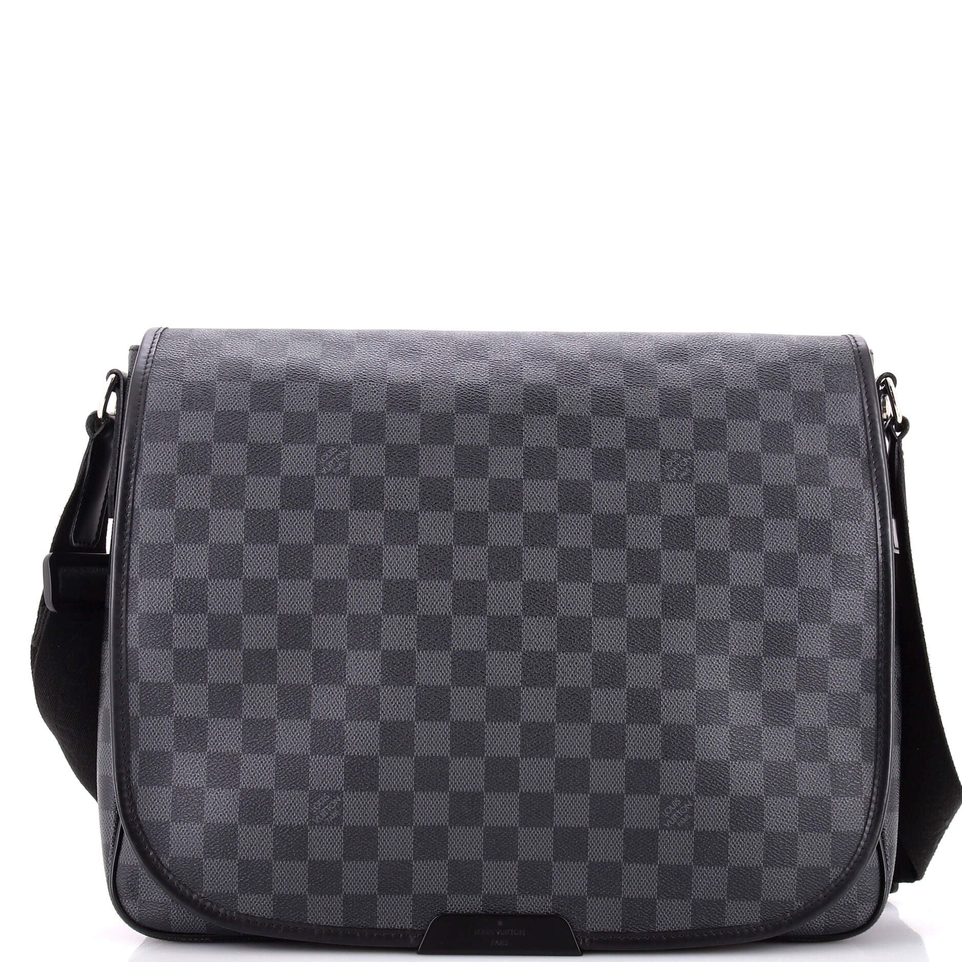 Daniel Messenger Bag Damier Graphite GM
