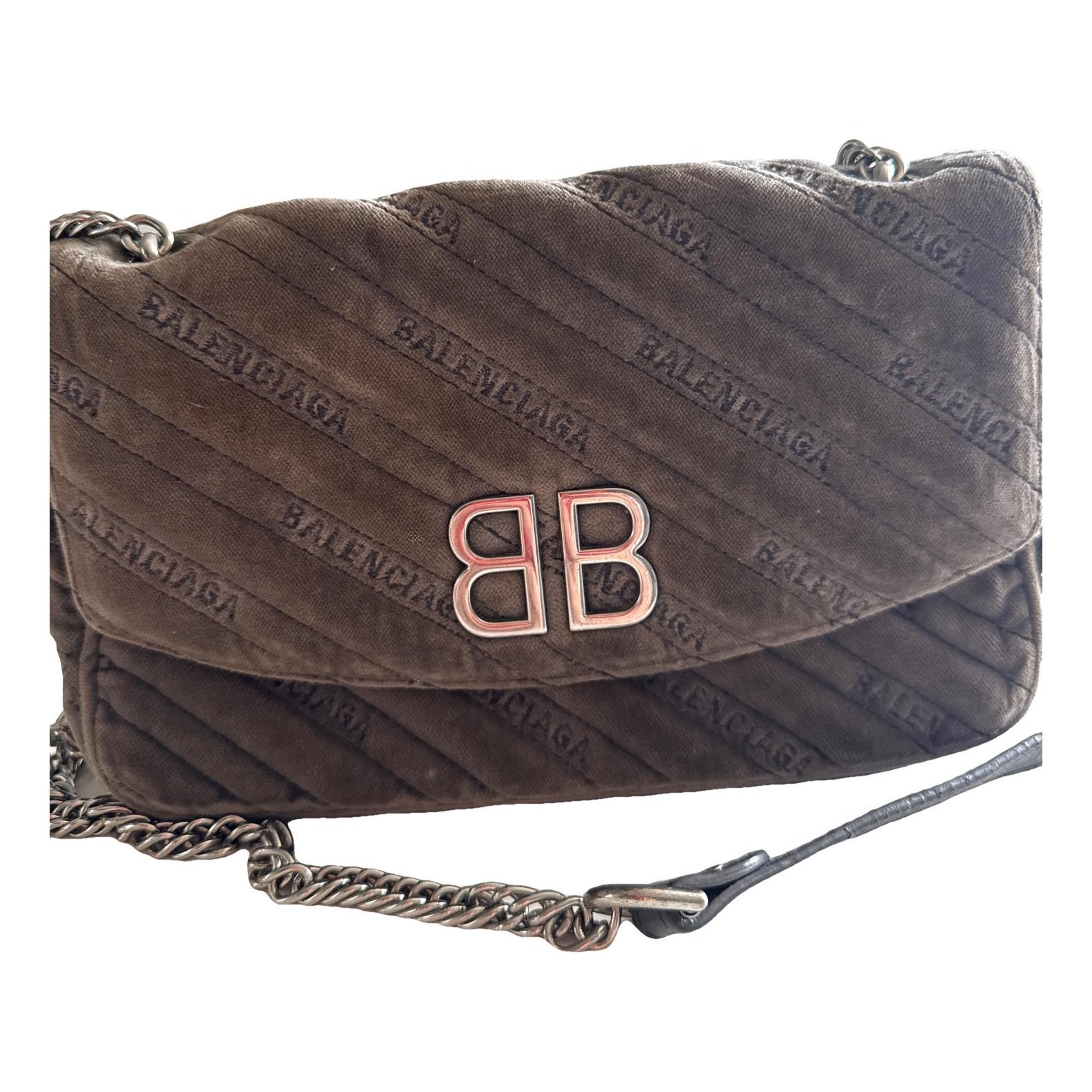 BB chain velvet crossbody bag