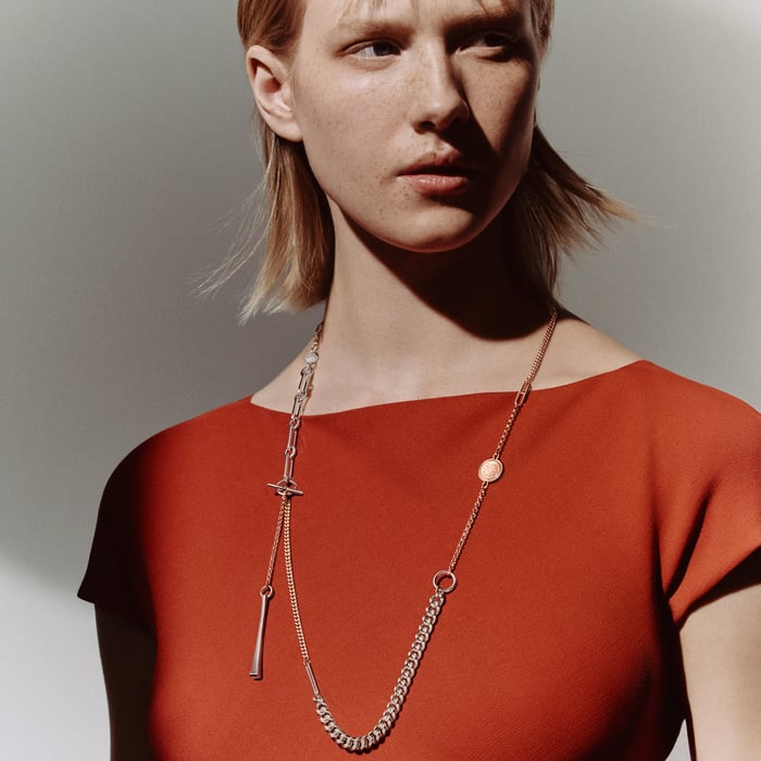 Sans Coloris Mix and H Long Necklace