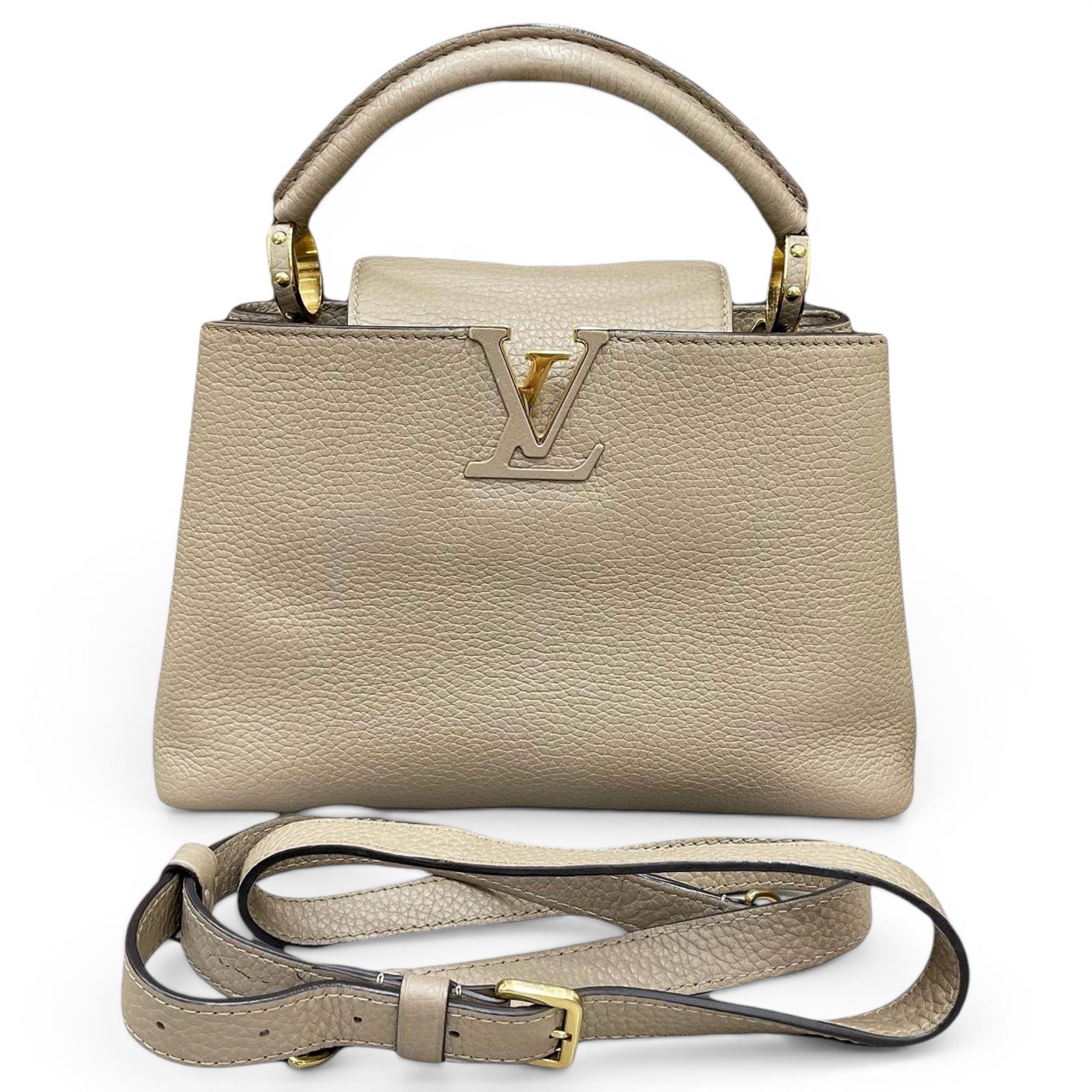 Capucines leather handbag