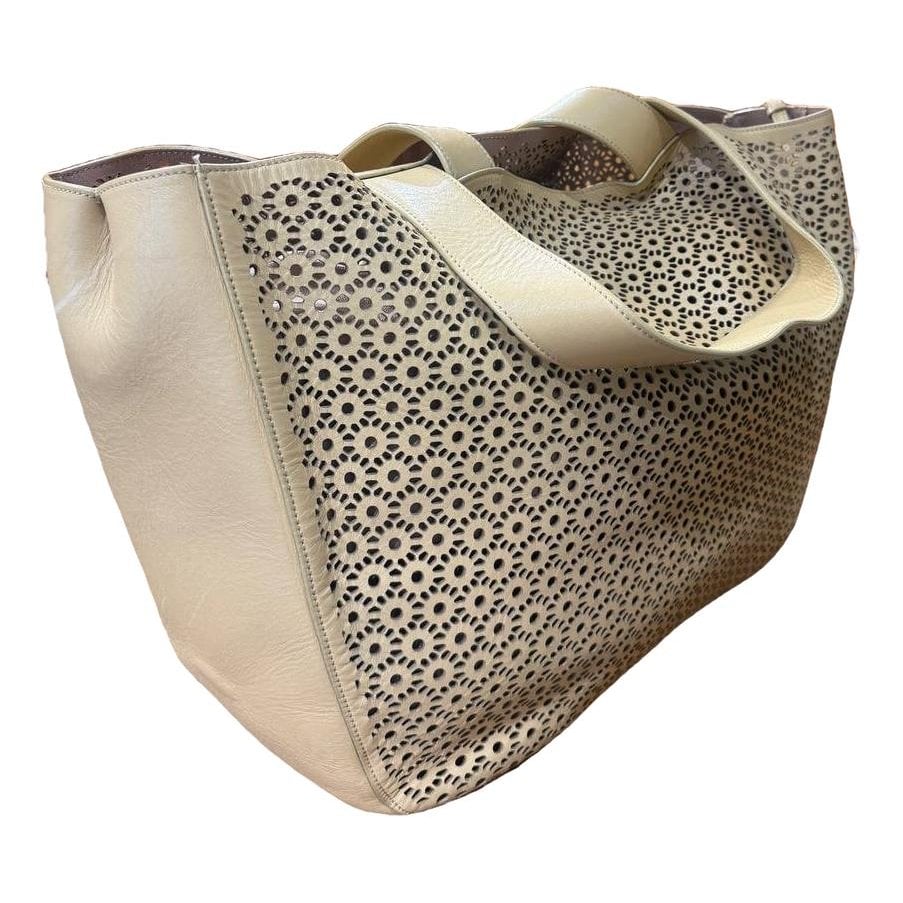 Leather tote