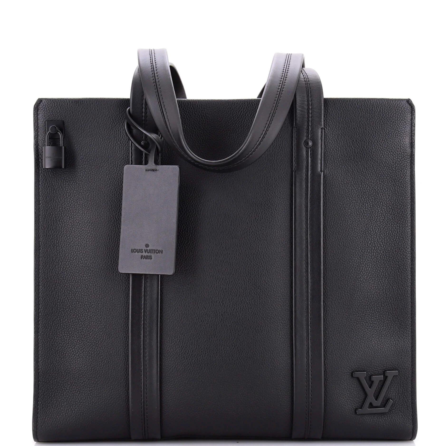 Leather tote