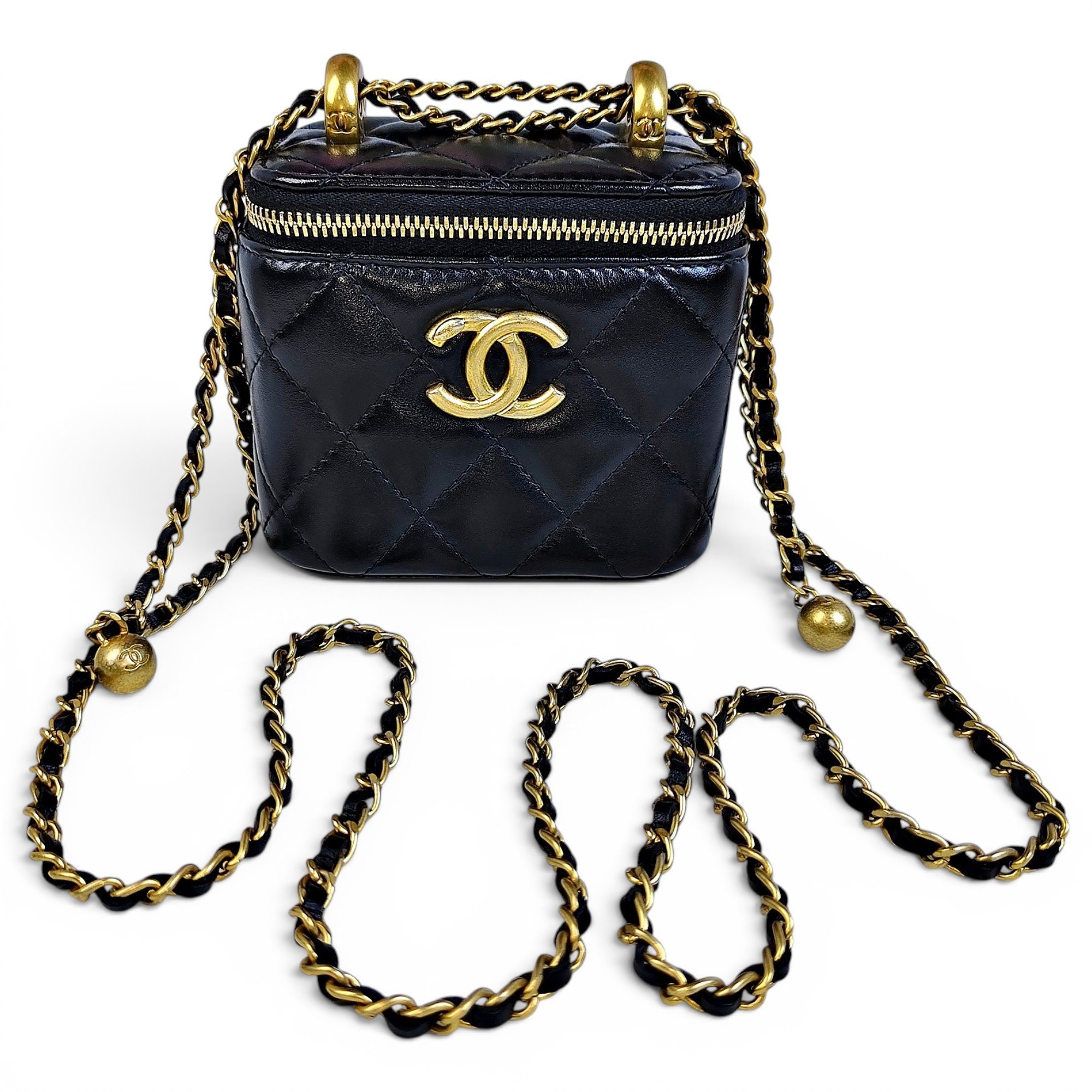 Trendy CC Vanity leather handbag