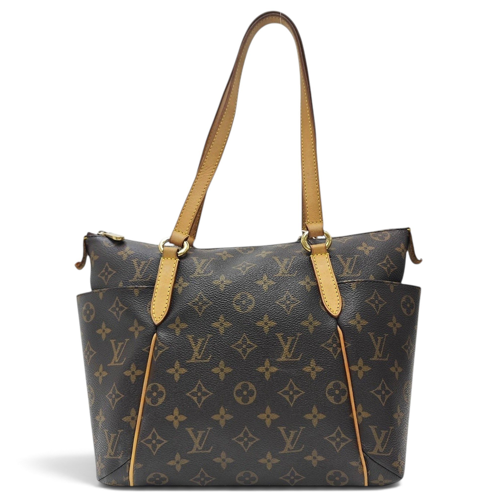 Totally leather handbag