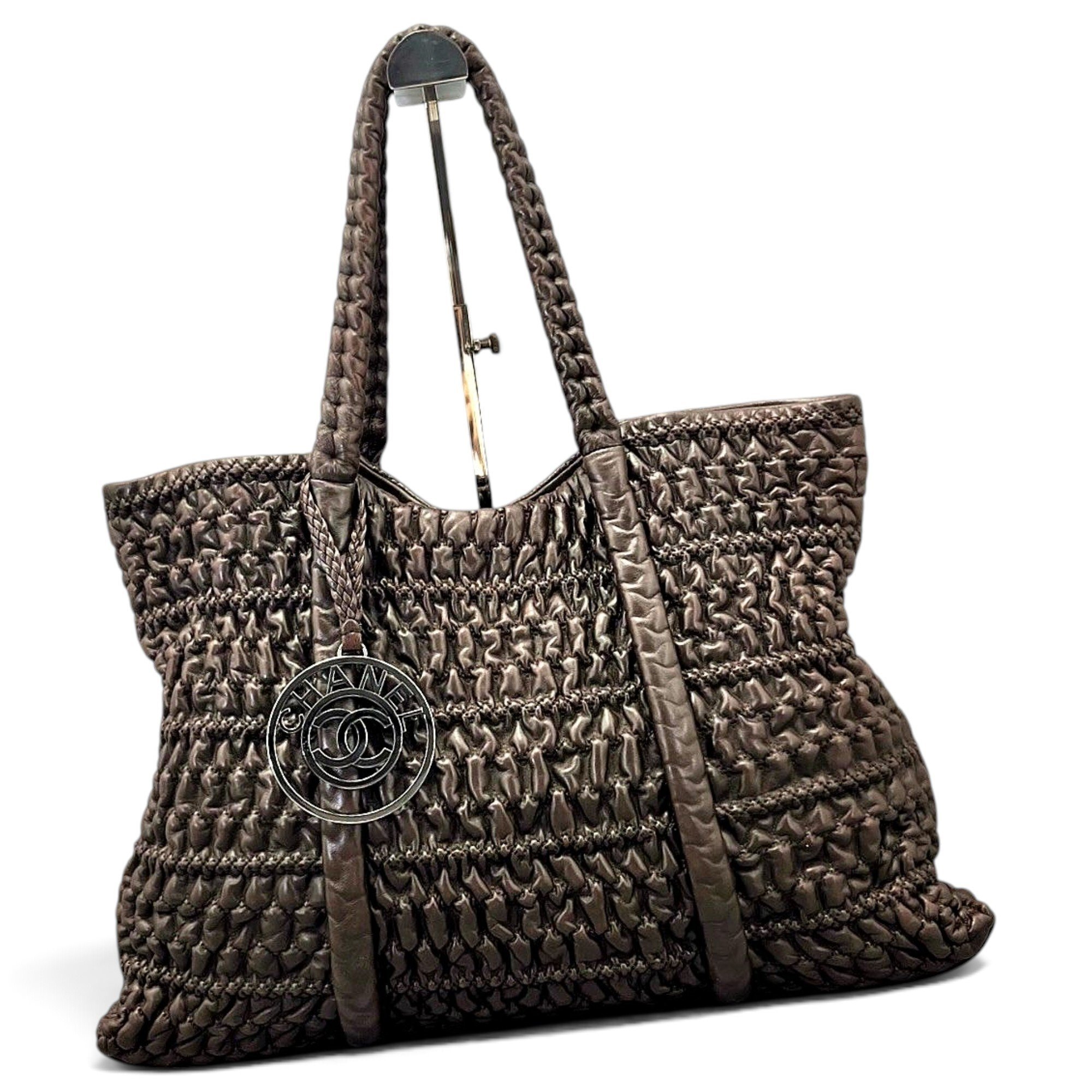 Leather tote