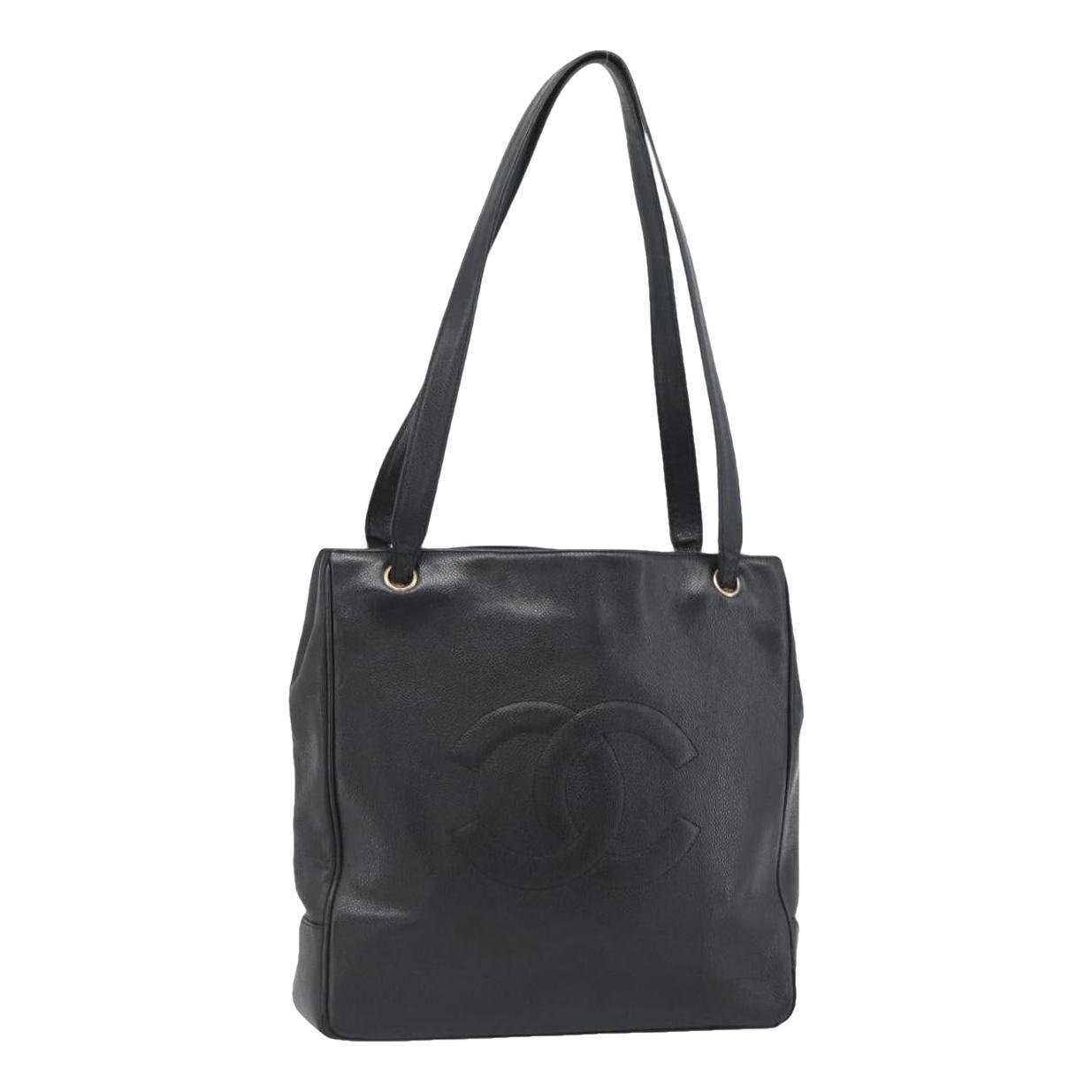 Leather tote