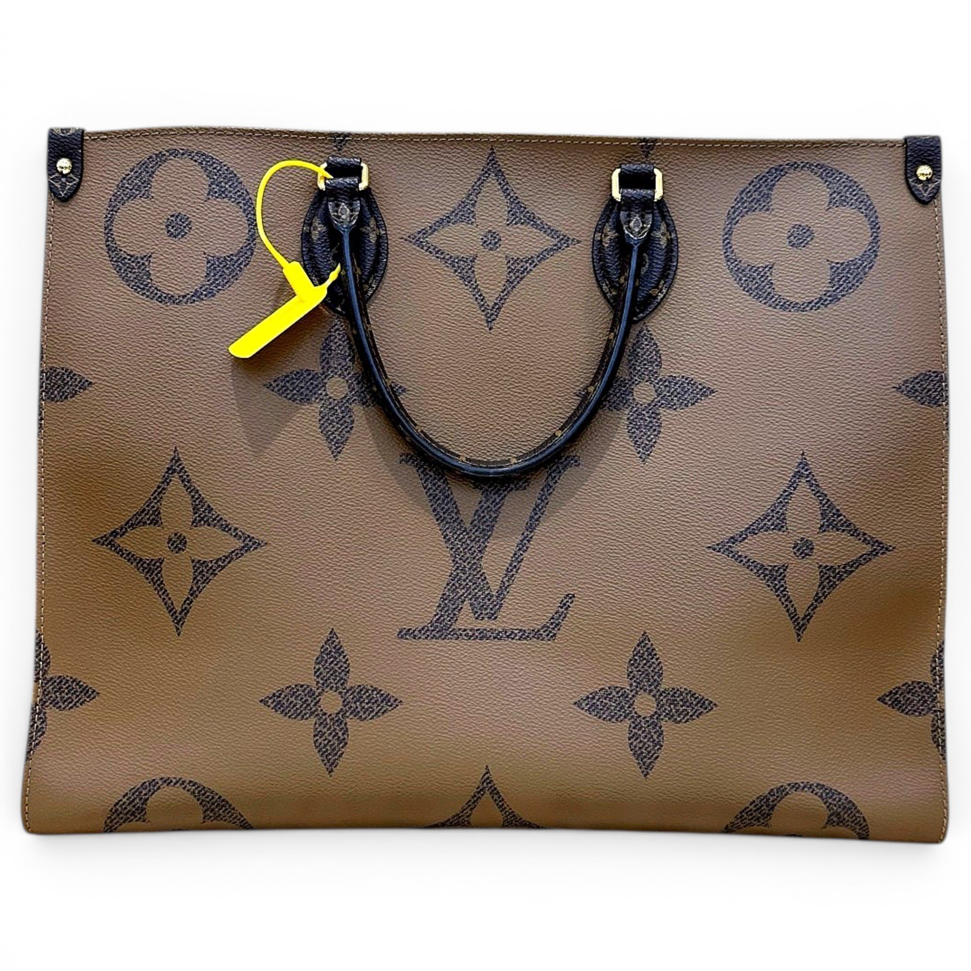 Onthego leather handbag