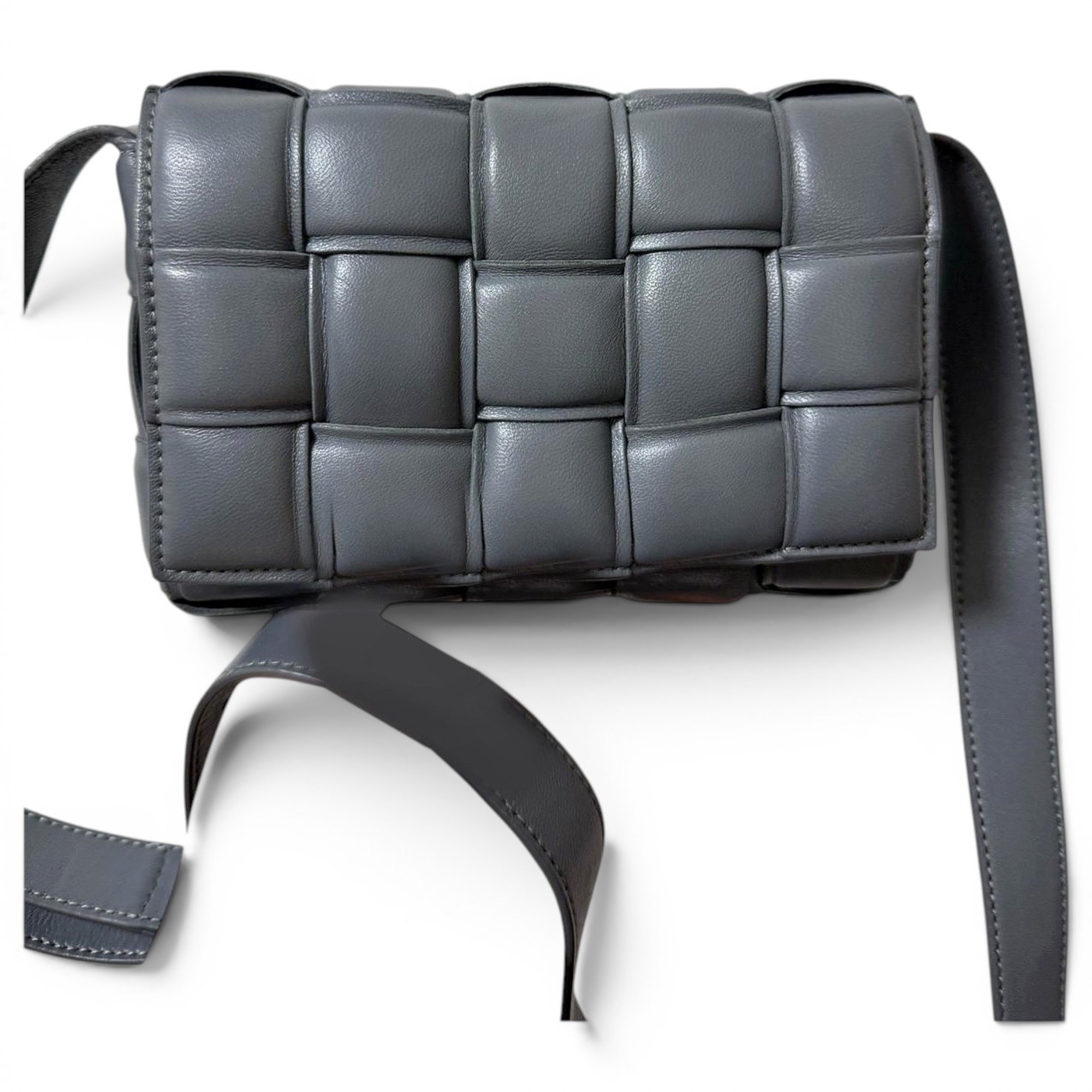 Cassette Padded leather handbag