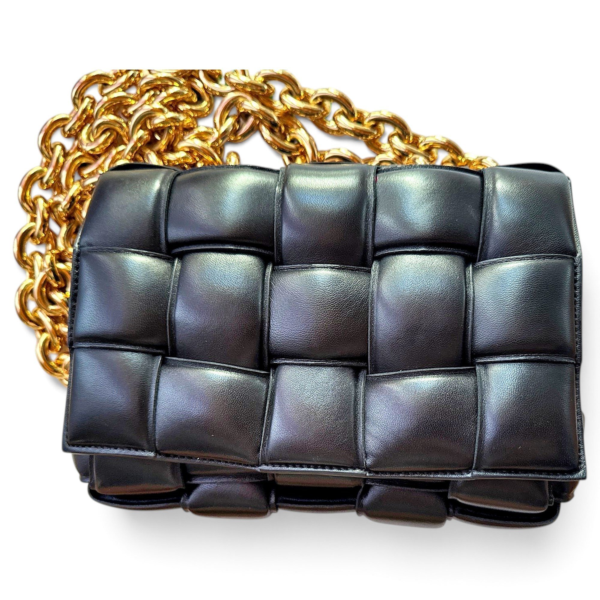 Chain Cassette leather handbag