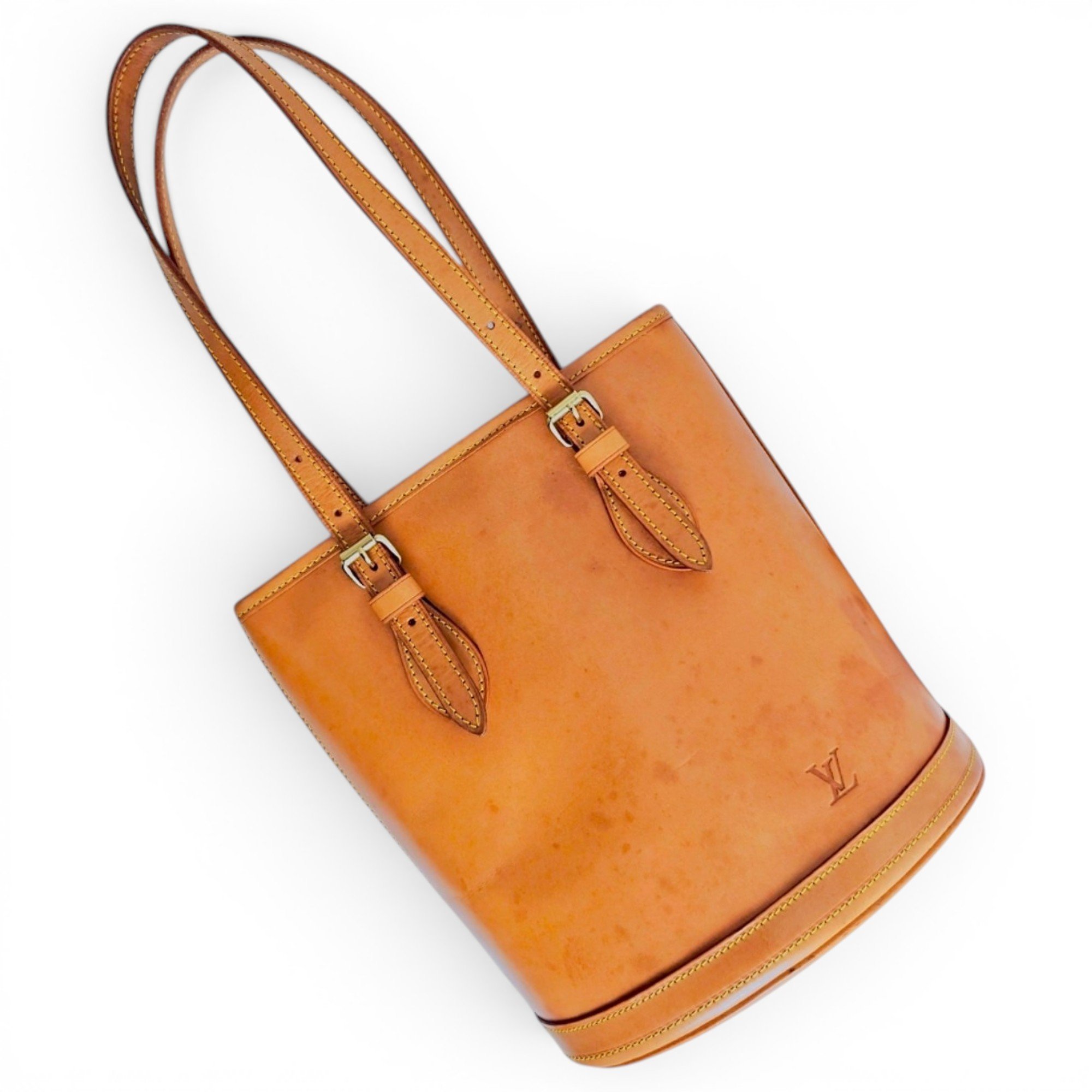 Bucket leather handbag