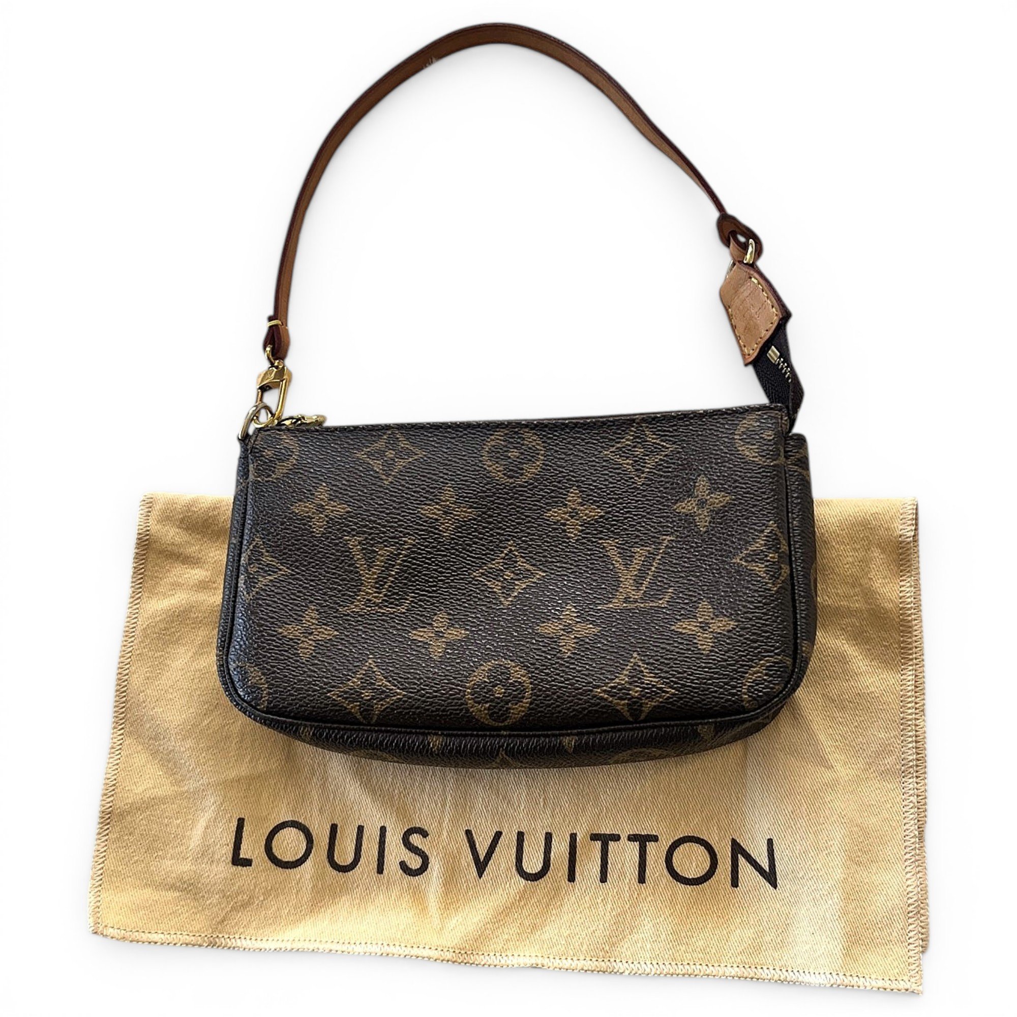Pochette Accessoire cloth handbag