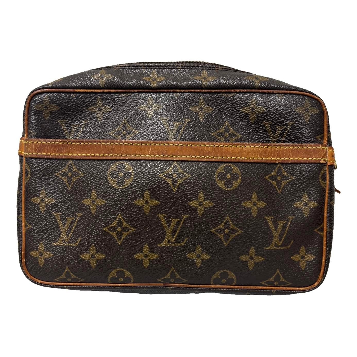 Compiegne 23 cloth vanity case