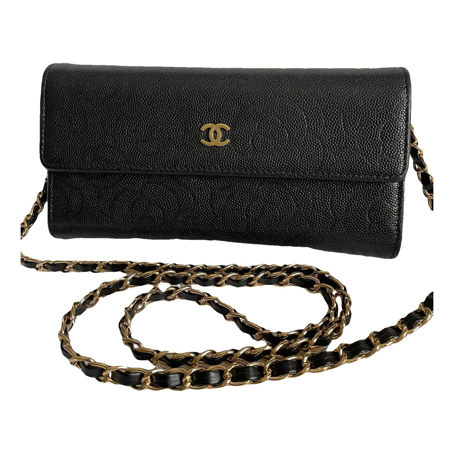 Timeless/Classique leather crossbody bag