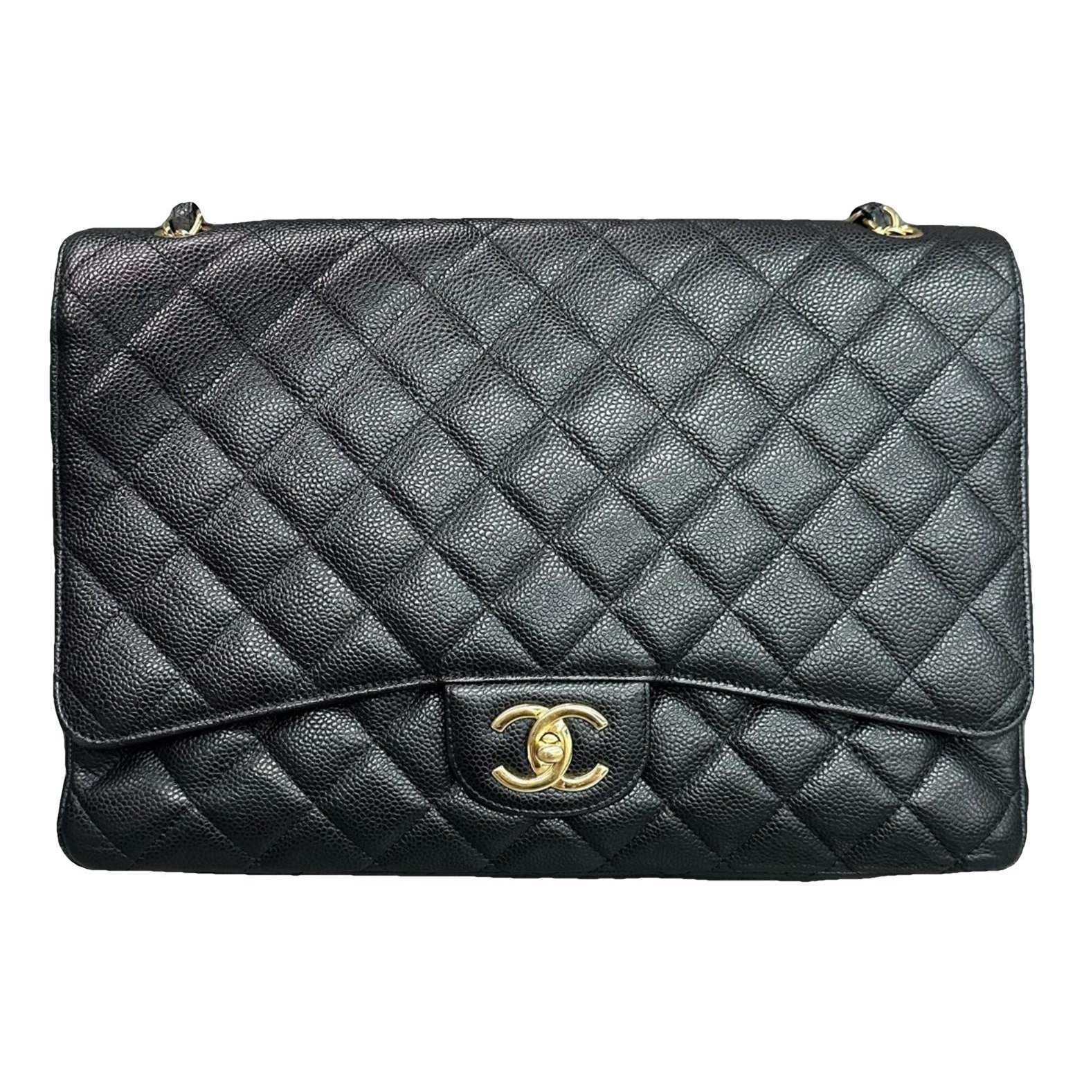 Timeless/Classique leather crossbody bag