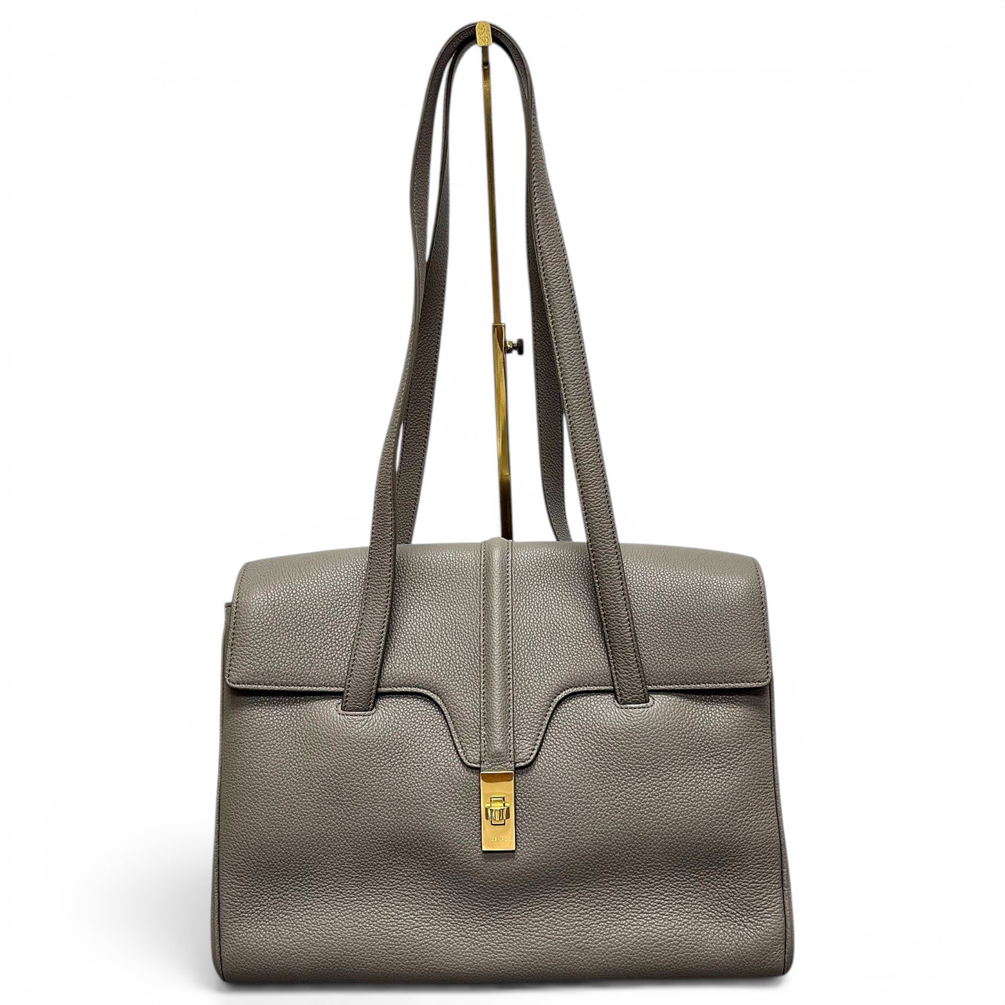 Sac 16 leather handbag
