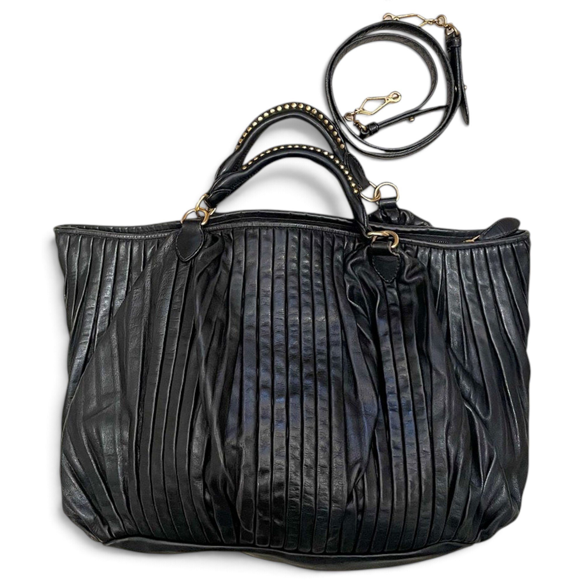 Matelassé leather crossbody bag