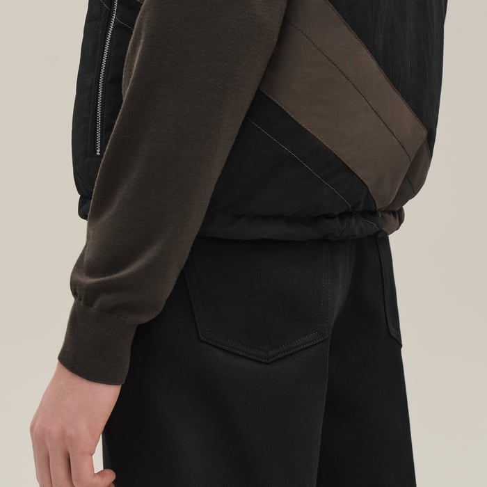 Noir "Casaque" Quilted Vest
