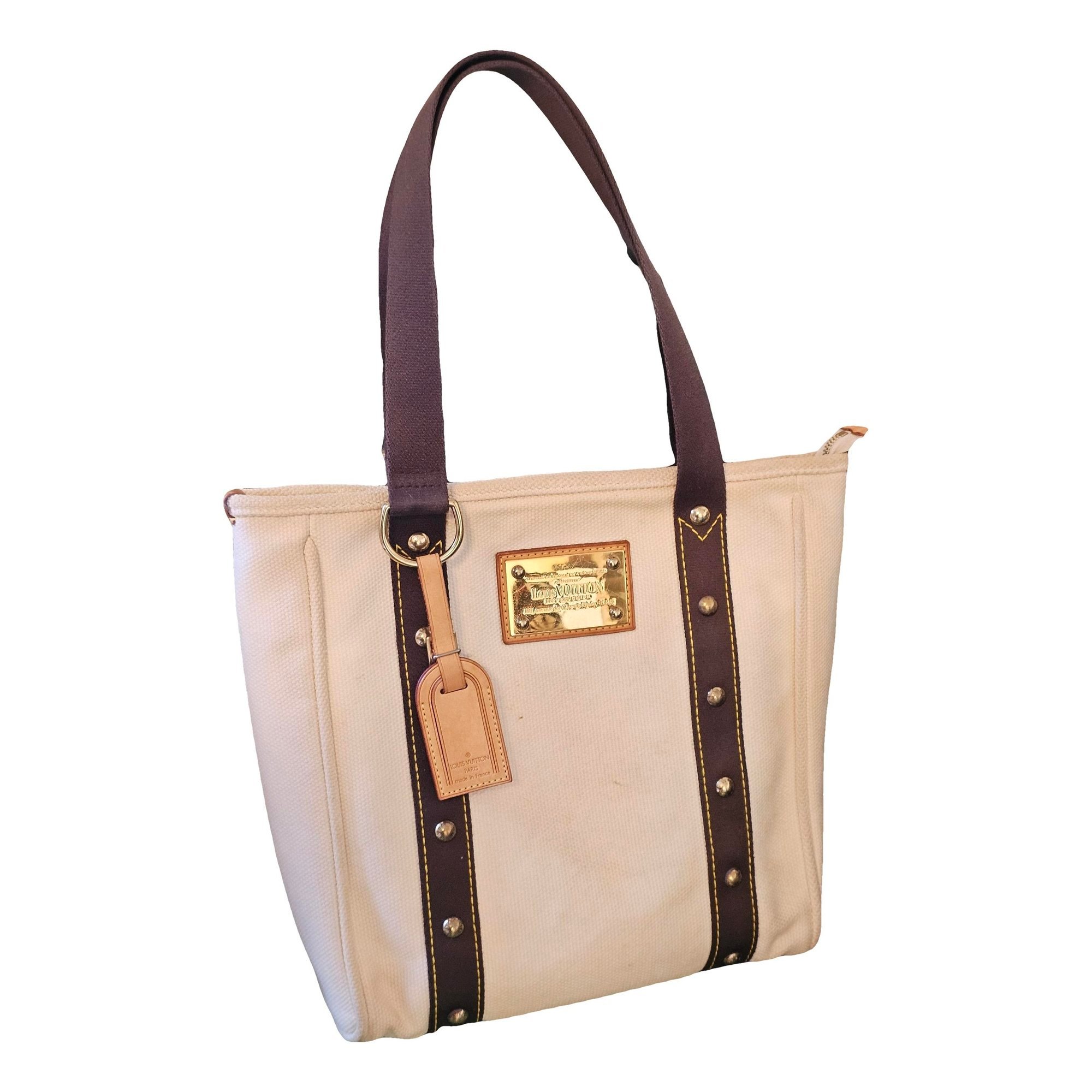 Antigua cloth handbag